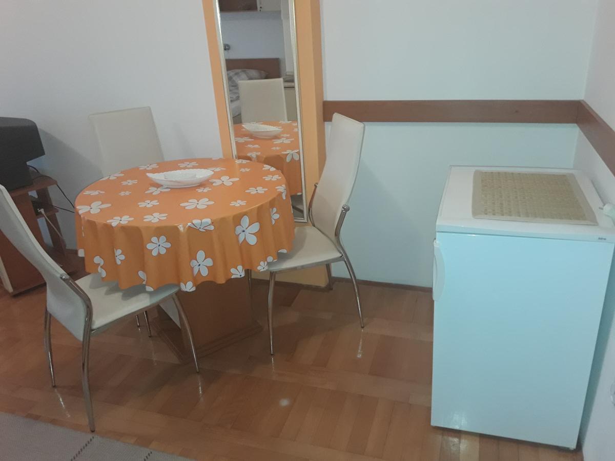 Renome Apartmani Banja Koviljača Exterior foto
